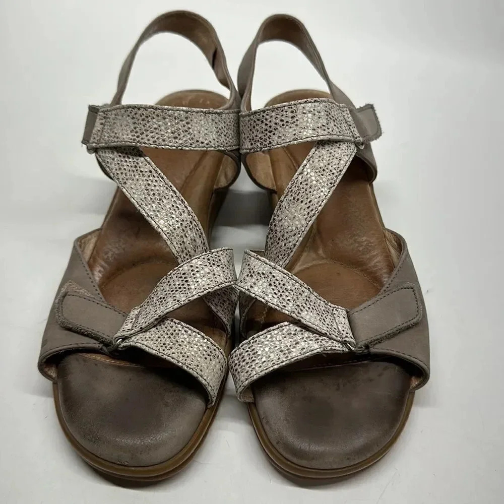 Beautifeel Sandals Snake Animal Print Tan Comfort Shoes Beige Women's Size 38